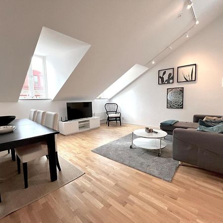 Elegant Apartment In The Heart Of The City Гётеборг Экстерьер фото